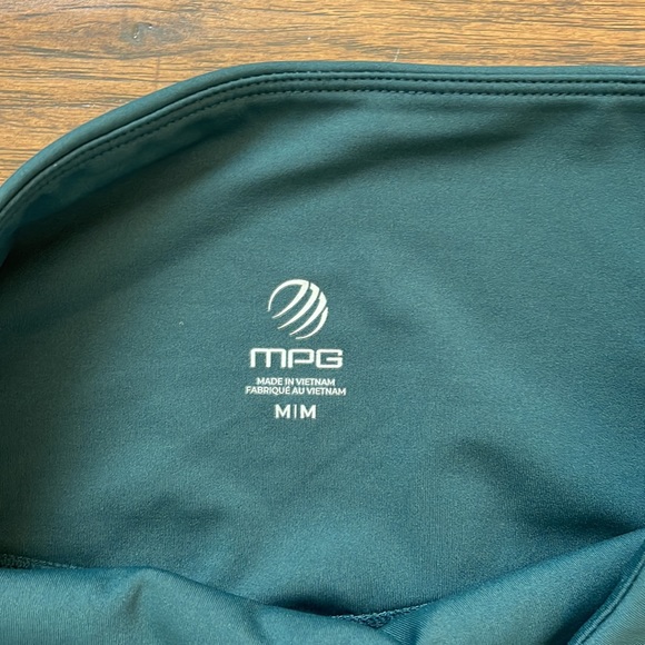 MPG Legging - green/teal size med. NWOT - Picture 3 of 8